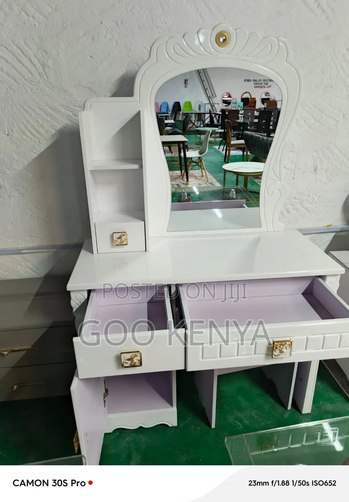 Home Dressing Table; Queen Vanity Table With Mirror And Multi-storage