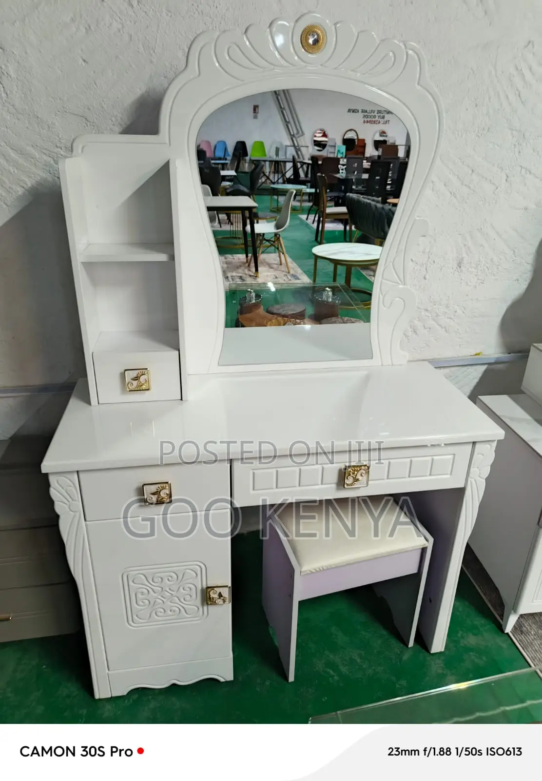 Home Dressing Table; Queen Vanity Table With Mirror And Multi-storage