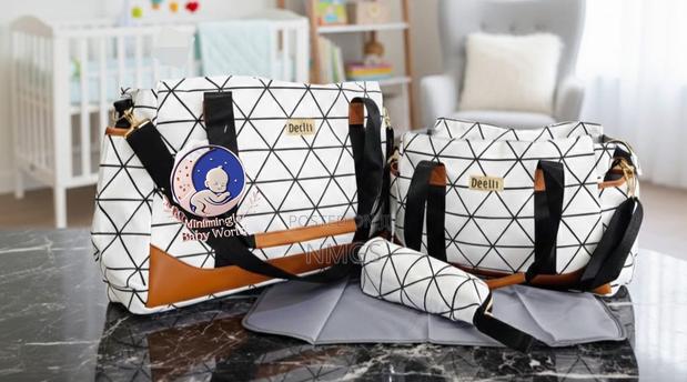 Diaper Bag Deeit - main view