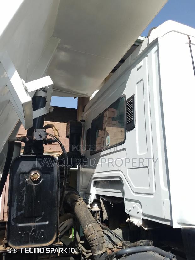 Tata Truck - thumbnail 8