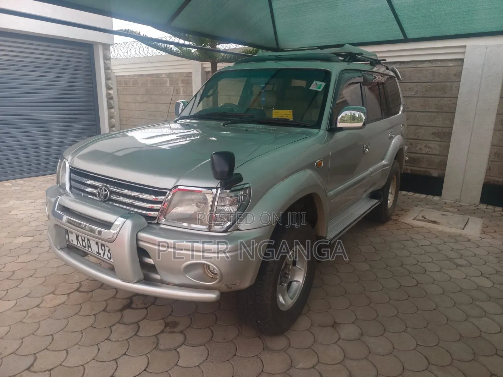 Toyota Land Cruiser Prado 2.7 16V 5dr 2000 Gold