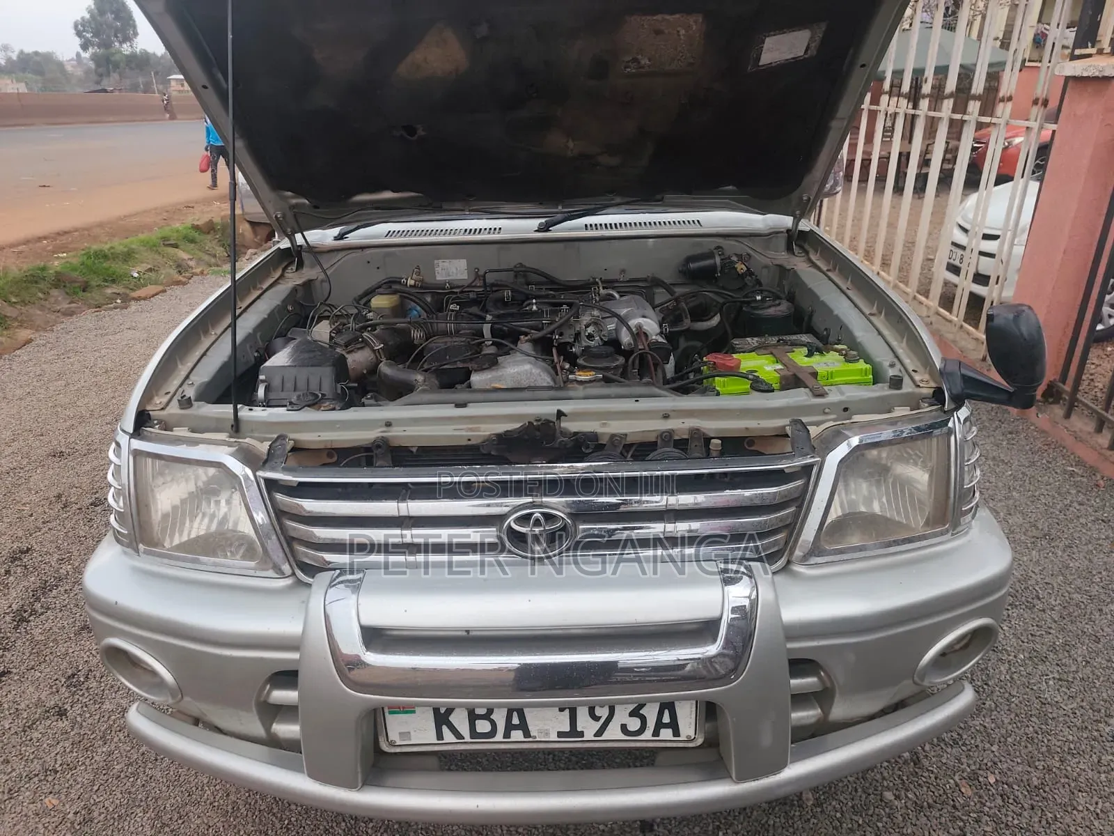 Toyota Land Cruiser Prado 2.7 16V 5dr 2000 Gold