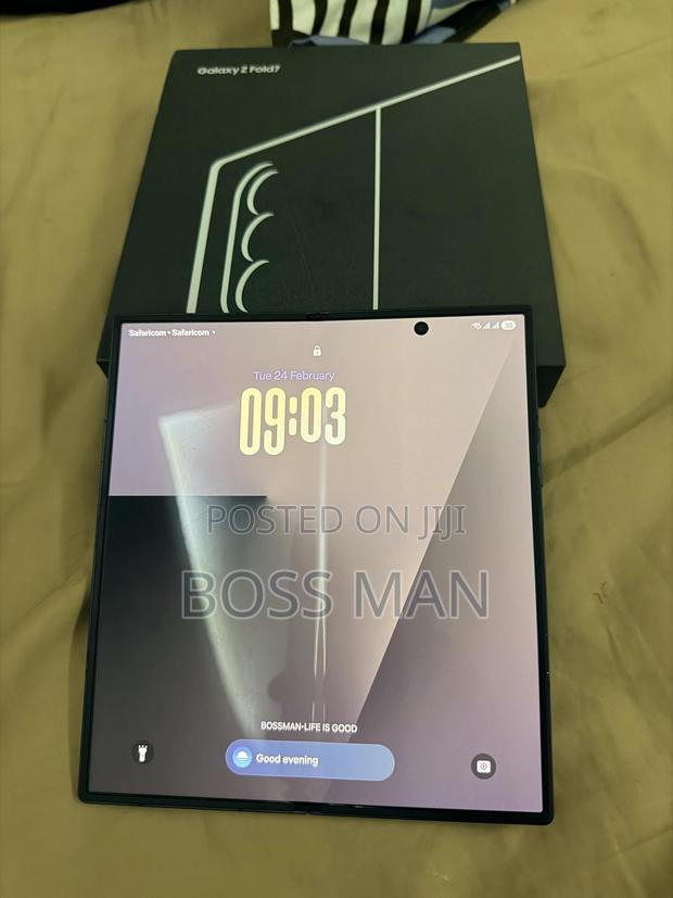 Samsung Galaxy Z Fold7 512 GB Blue - main view
