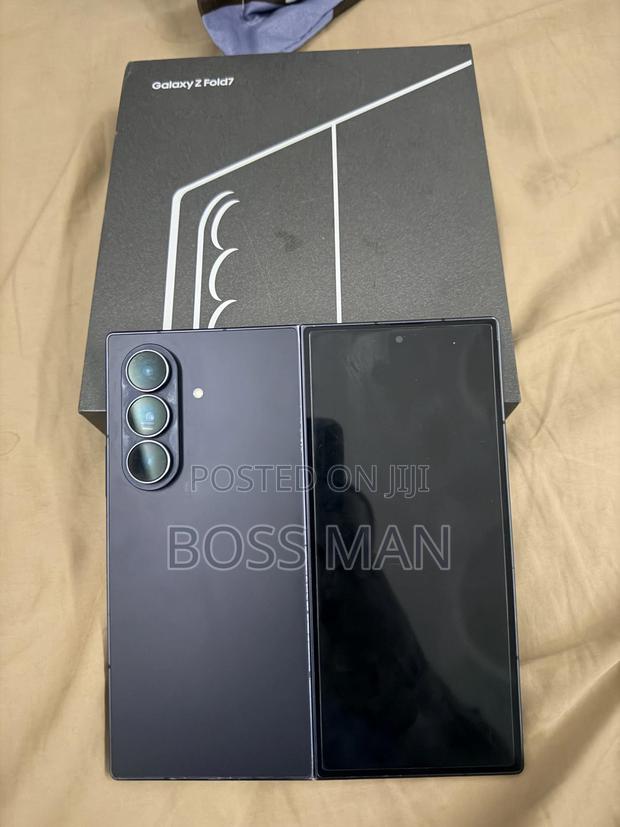 Samsung Galaxy Z Fold7 512 GB Blue - thumbnail 4
