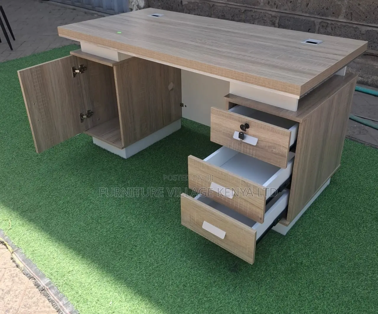 Office Desk; 1.4m Executive Office Desk