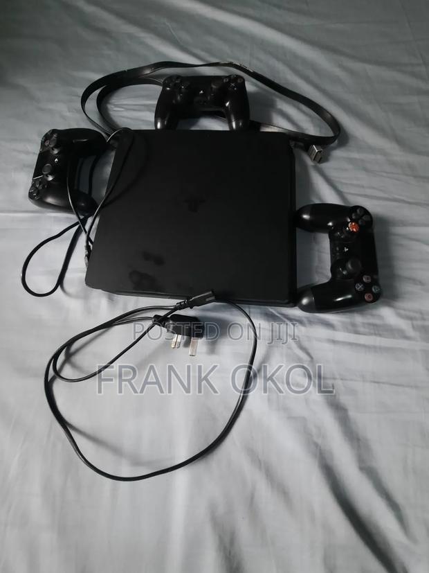 Play Station (Ps4) - thumbnail 3