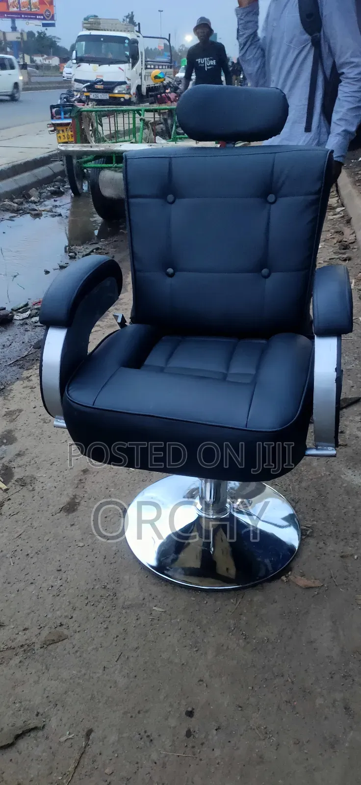 Barbers Seat / Finishing Chair