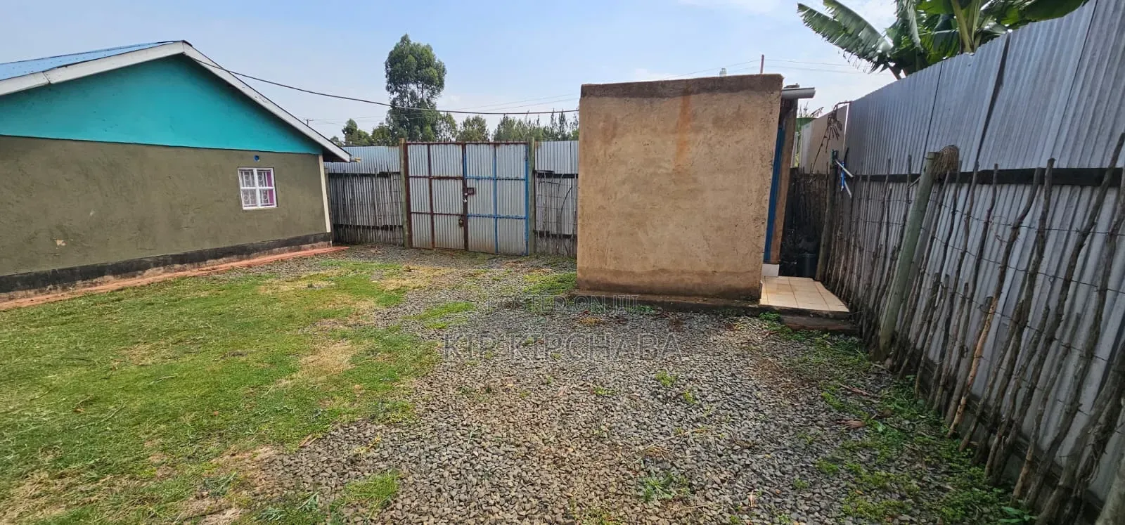 3bdrm Bungalow in Sogomo, Kimumu for sale
