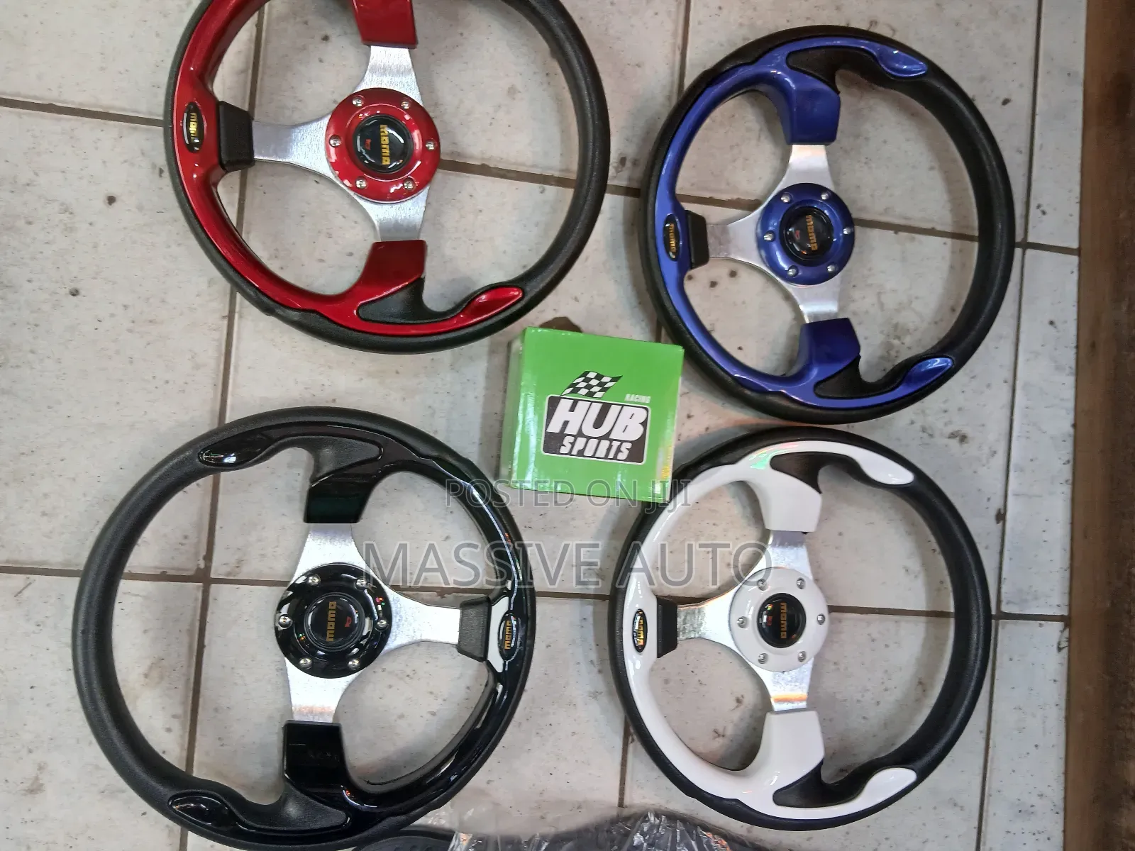 4 Colours Universal Momo Steering With Steering Hub