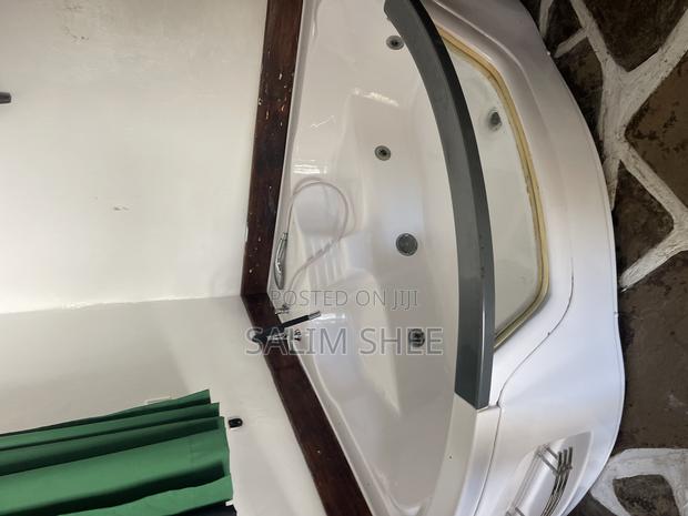 Jacuzzi for Sale - thumbnail 4