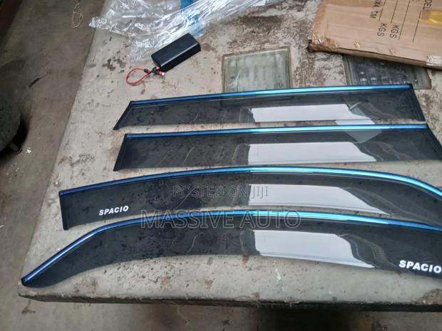 From 2006 + Spacio Windbreakers/ Spacio Car Windbreakers - main view