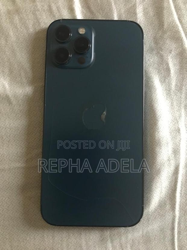 Apple iPhone 12 Pro Max 128 GB Blue - main view