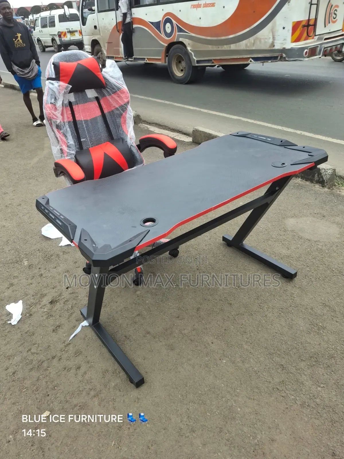 Light Black Gaming Chair+Gaming Table