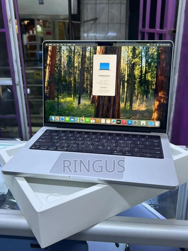 Laptop Apple MacBook Pro 2021 M1 32GB Apple M1 SSD 1T