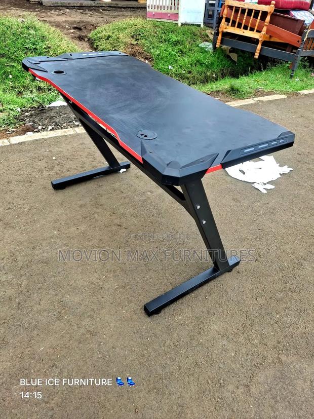 Gaming Table Gaming Black - main view