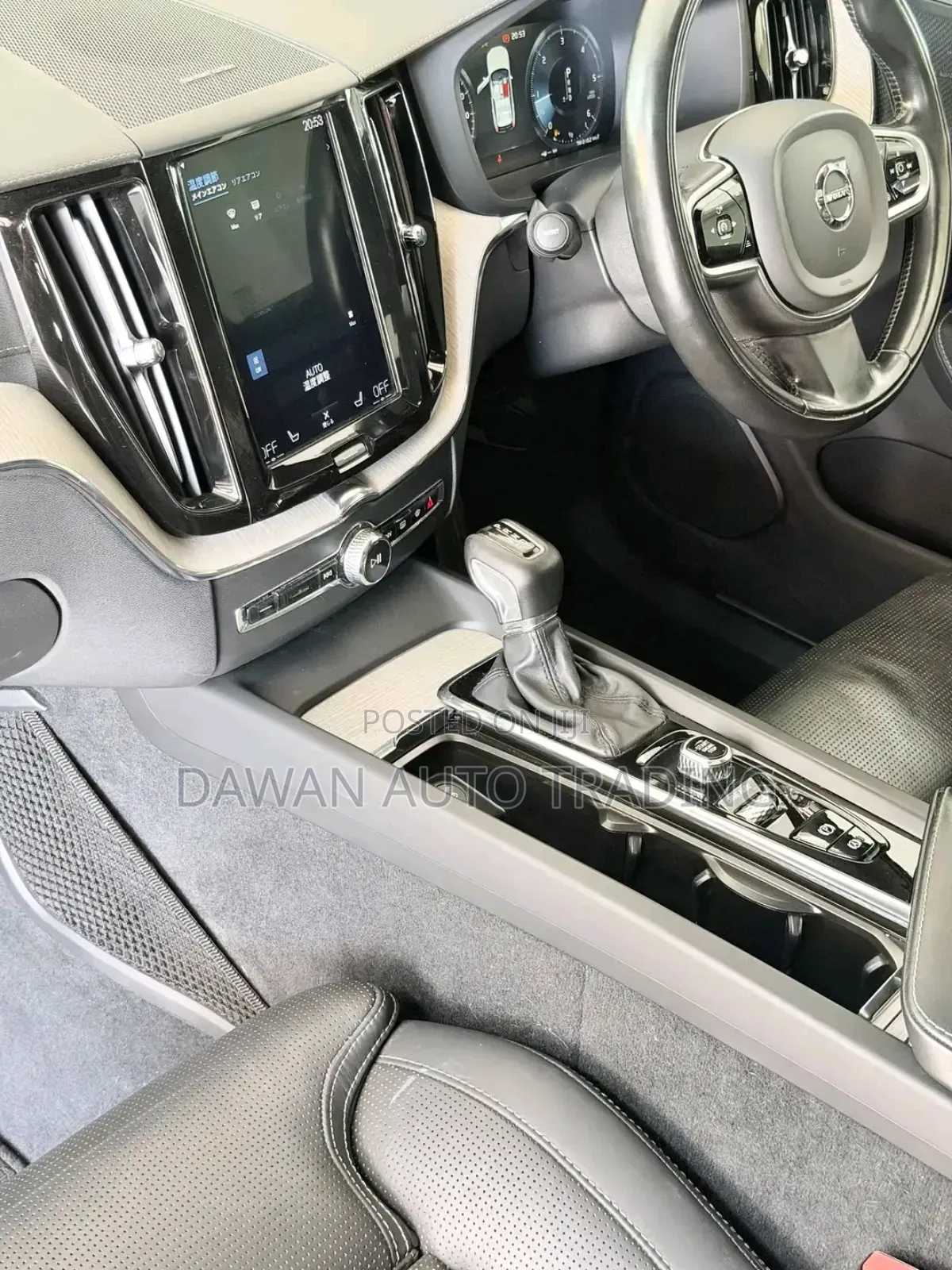Volvo XC60 2019 White