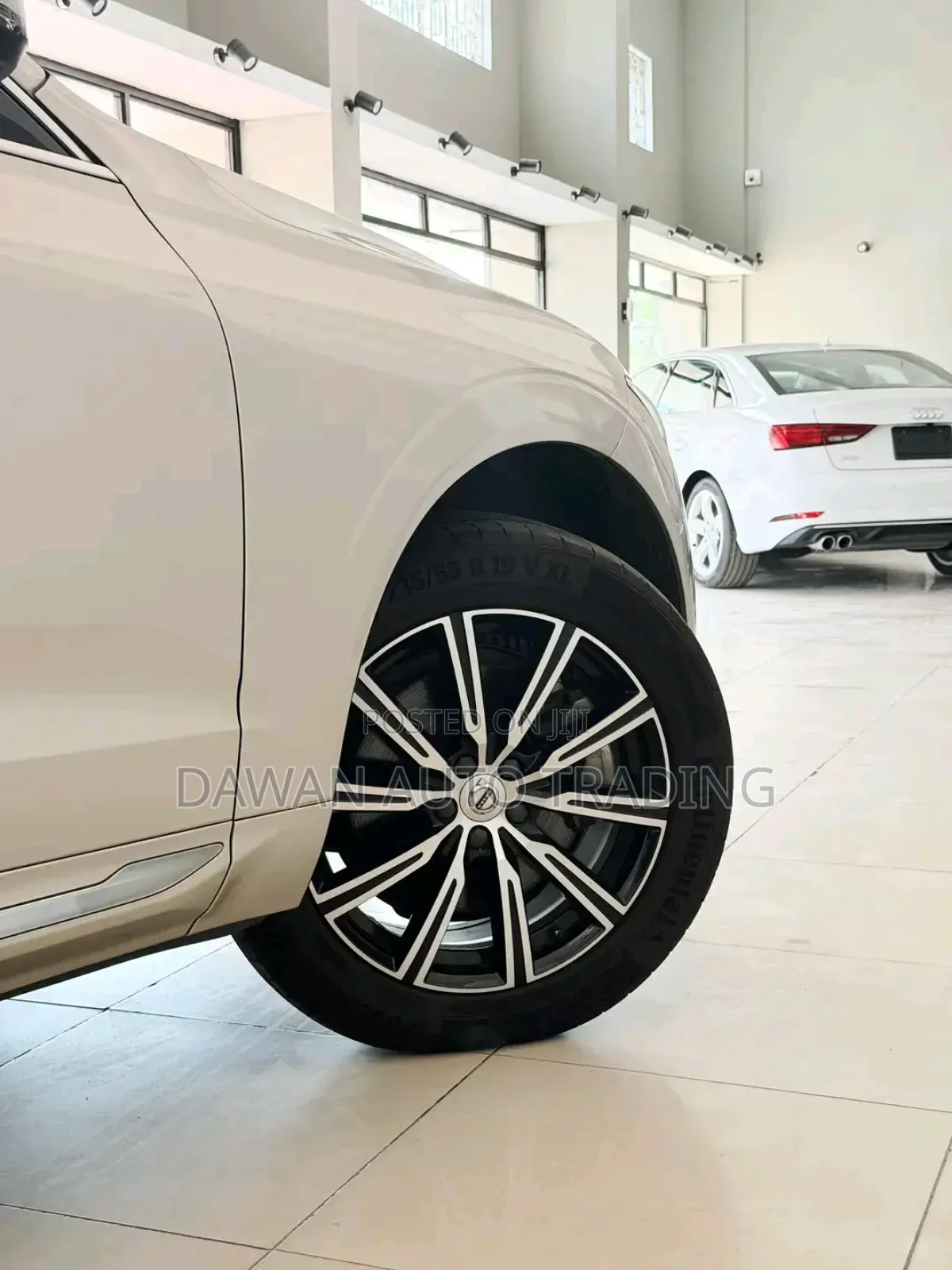 Volvo XC60 2019 White