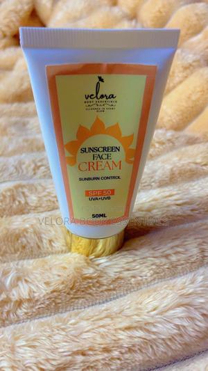 Velora Vitamin C Sunscreen SPF 50+ – Brightening Hydrating Sunscreen - main view