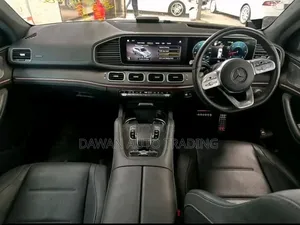 Mercedes-Benz GLE-Class 2019 White