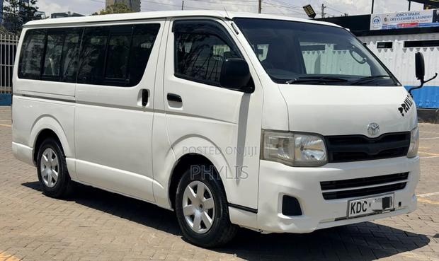 Toyota HiAce 2014 White - thumbnail 2