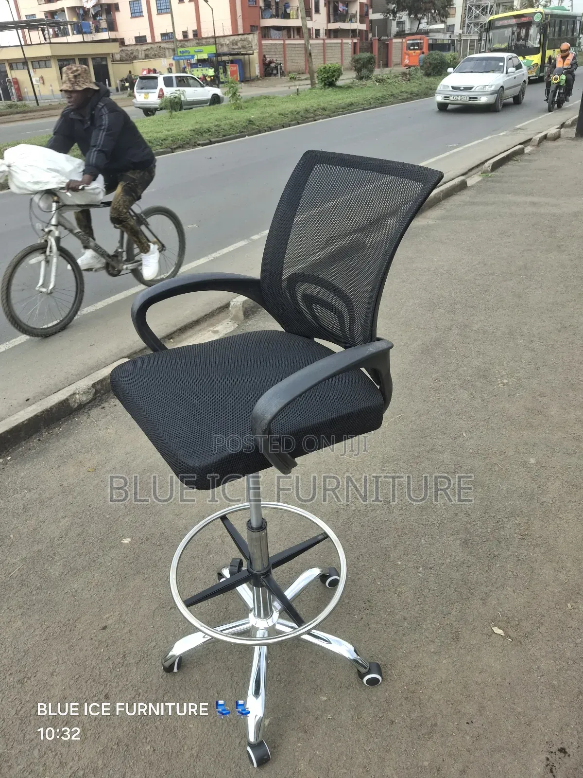New Mesh Counter Chair