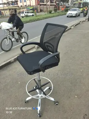 New Mesh Counter Chair