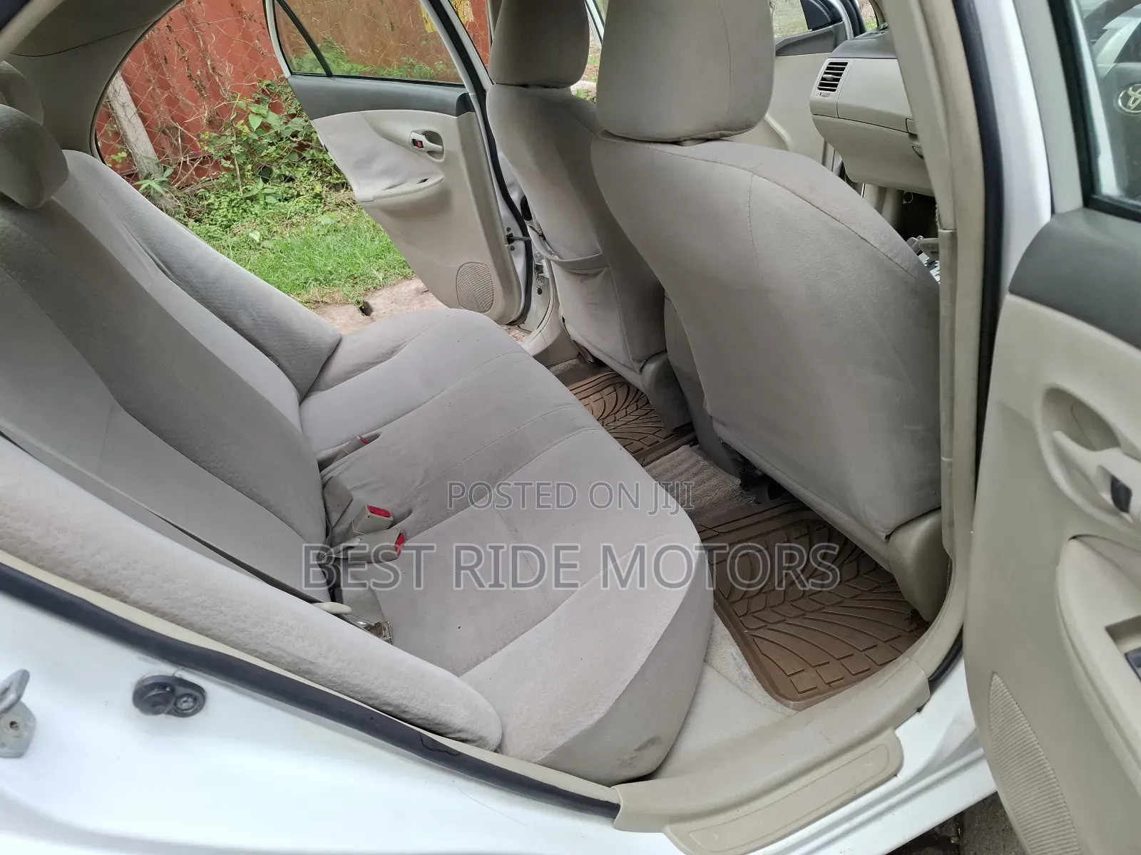 Toyota Axio 2010 White