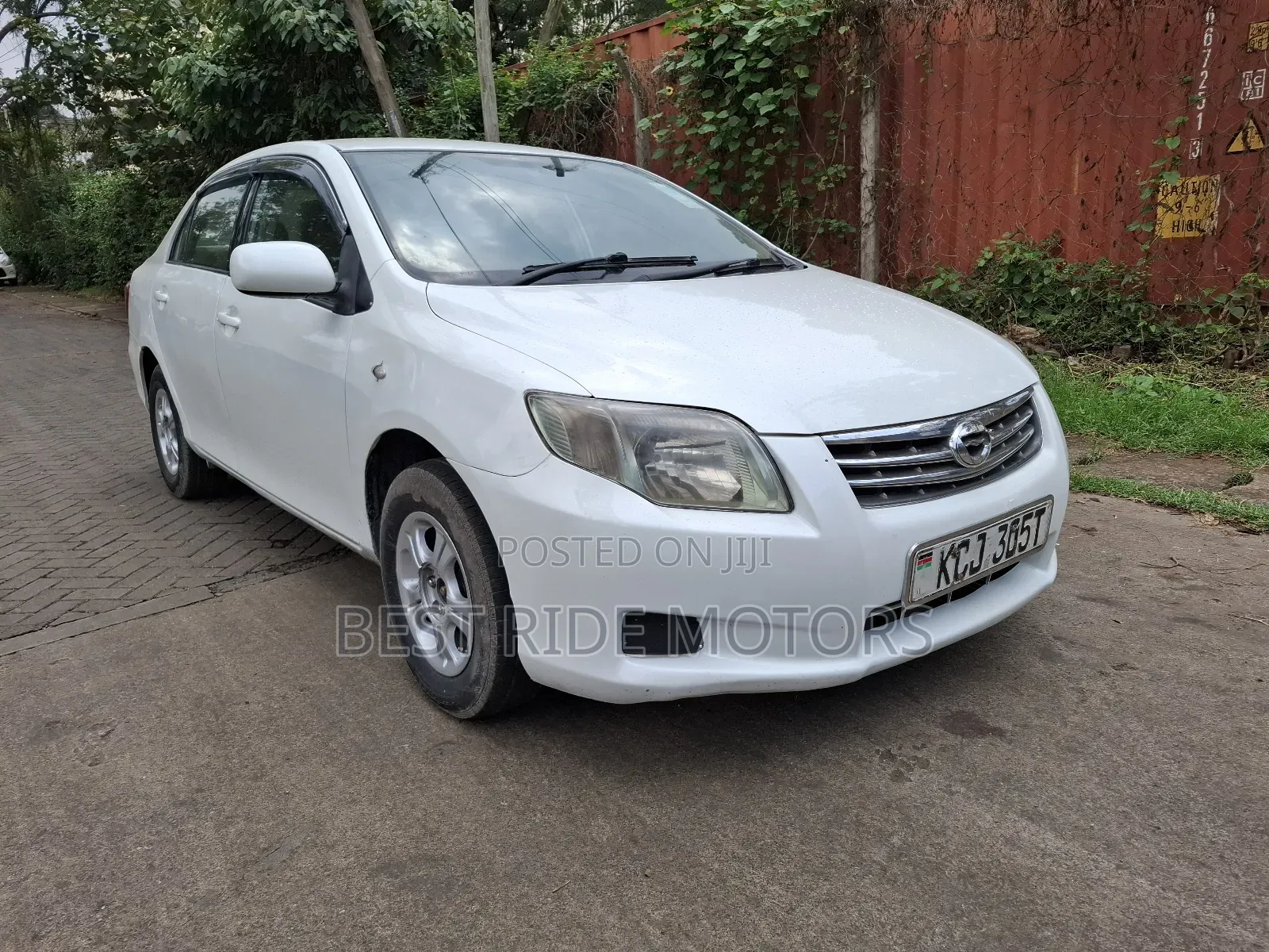 Toyota Axio 2010 White