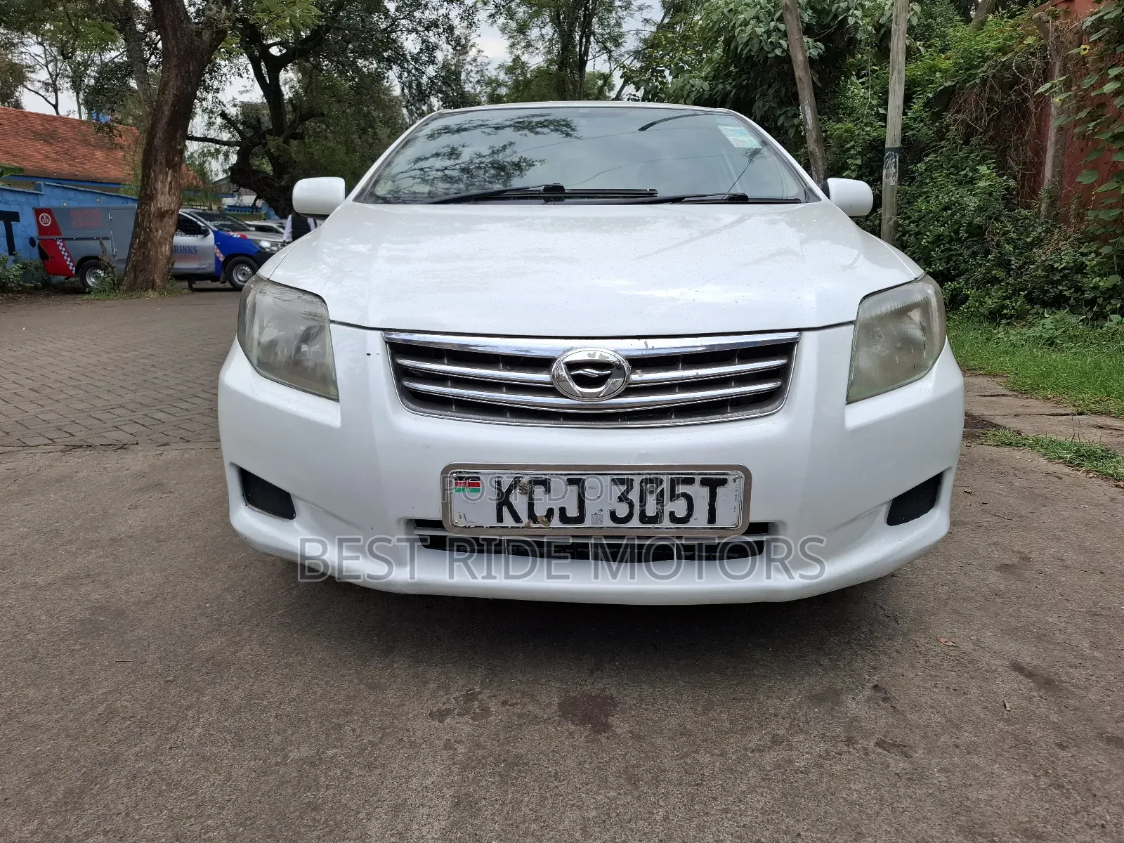 Toyota Axio 2010 White