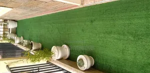Balcony Floor Decor Foot Friendly Artificial Green Turfgrass