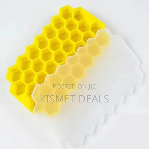 37 Grid Ice Tray - thumbnail 3