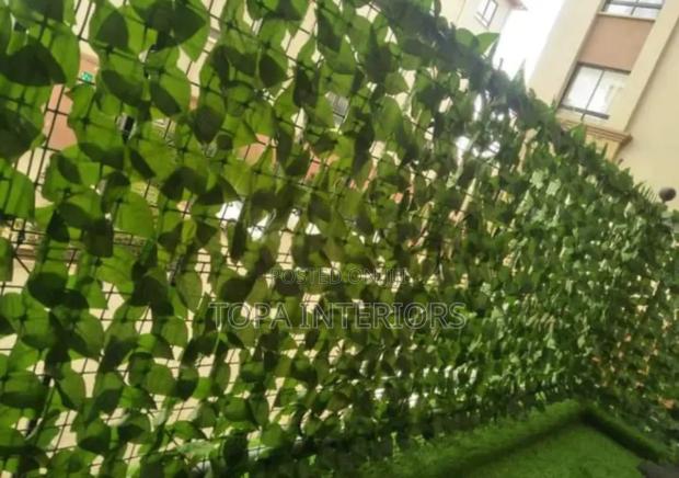 Generic Ivy Leafy Mesh Artificial Balcony Privacy Fence - main view