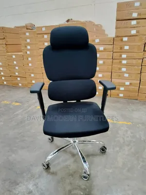 Heavy-Duty Ergonomic Office Chair