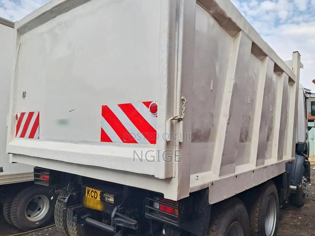 Tata Prima - thumbnail 4