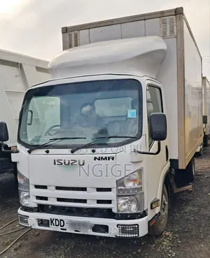 Isuzu NMR Truck