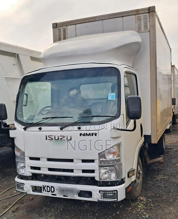 Isuzu NMR Truck