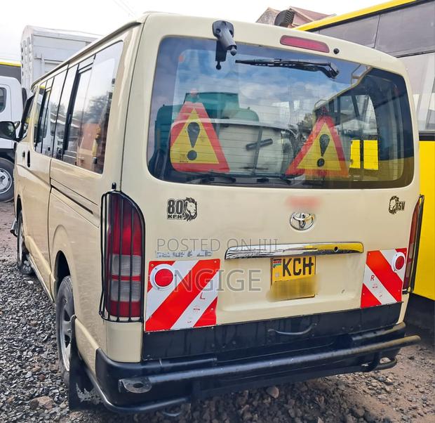 Toyota HiAce 2008 Beige - thumbnail 4
