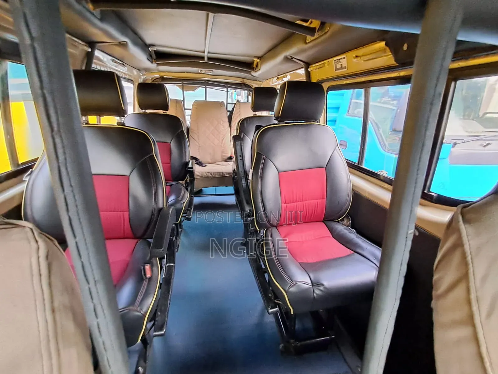 Toyota HiAce 2008 Beige