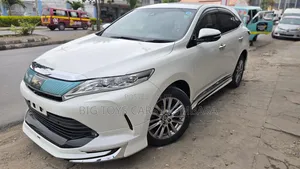 Toyota Harrier 2018 White