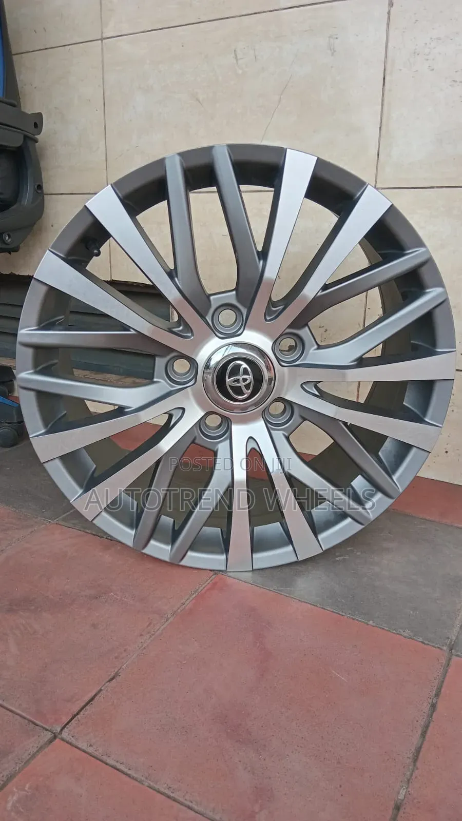 20” Land Cruiser V8 2019 Wheels