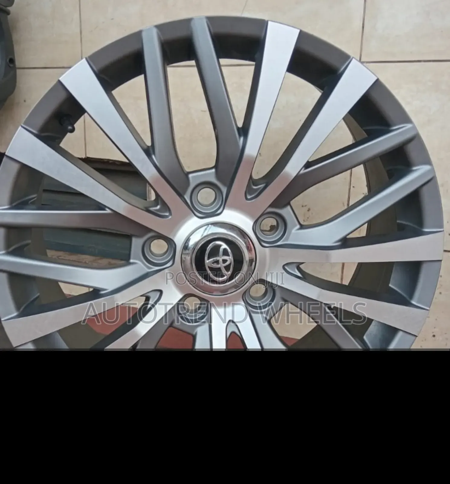 Land Cruiser 20 Inch Alloy Wheels Grey Colour