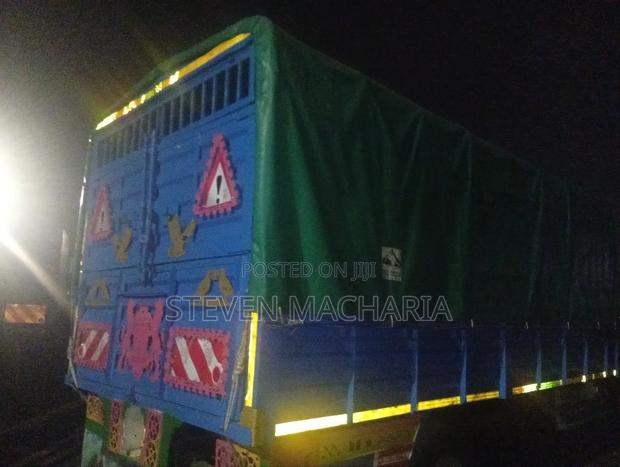 Isuzu NPR 4.3 - thumbnail 4