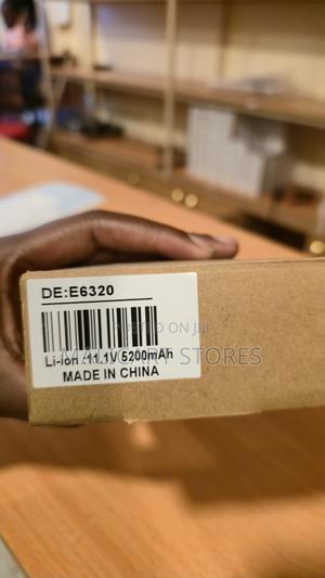 Dell Latitude E6320 Laptop Battery - main view