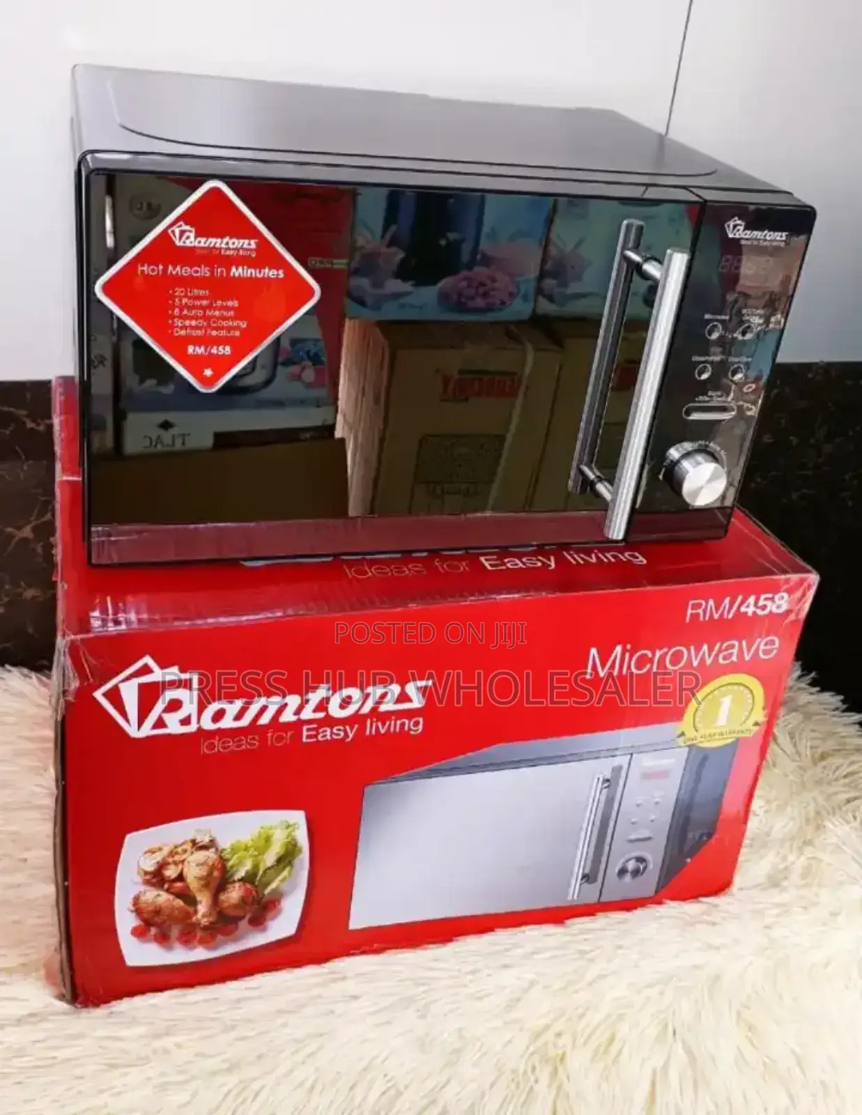 Ramtons Digital Glass Microwave.: