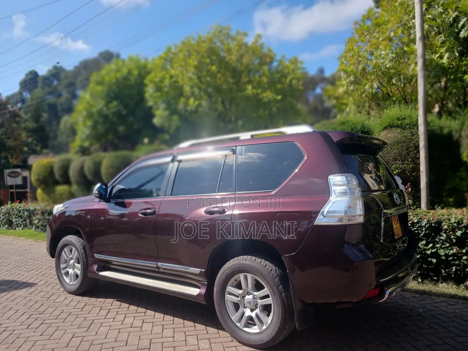 Toyota Land Cruiser Prado 2011 Maroon