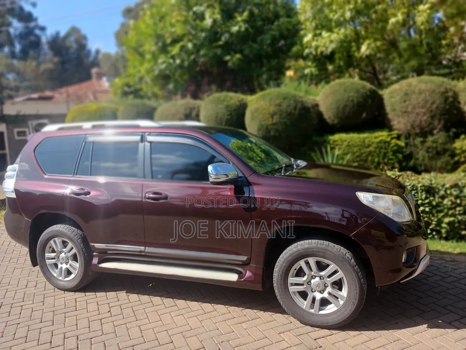 Toyota Land Cruiser Prado 2011 Maroon