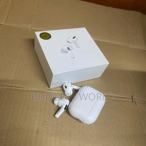 Pro 2 Type-C Charging Earphones – Noise Isolating Design - main view