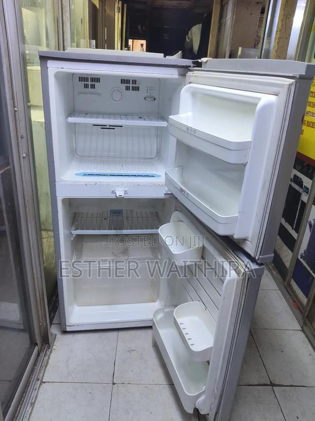 180litres Lg Min Double Doors Fridge - thumbnail 2
