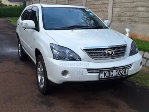 Toyota Harrier 3.3 Hybrid 4WD 2011 White
