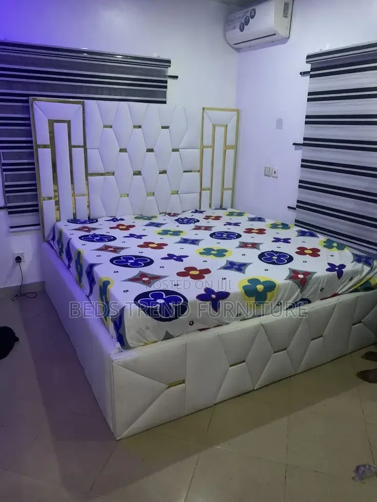 Visual Detailed 5 by 6 Bed
